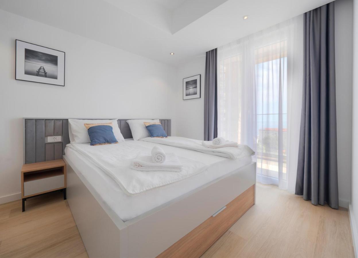 Horizon-one Bedroom With Pool Jane * Becici (Budva)